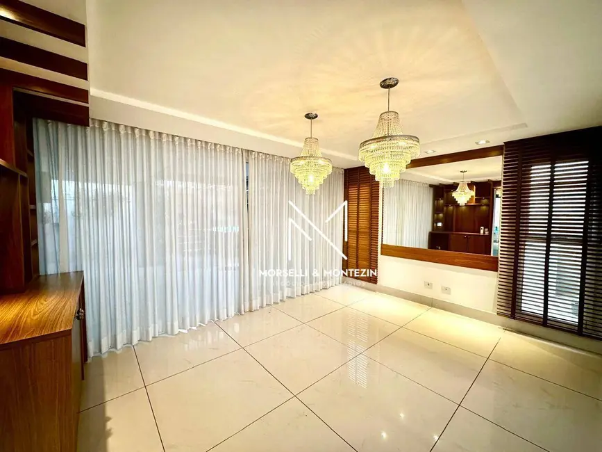 Foto 1 de Sobrado com 4 quartos à venda e para alugar, 396m2 em Esperança, Londrina - PR