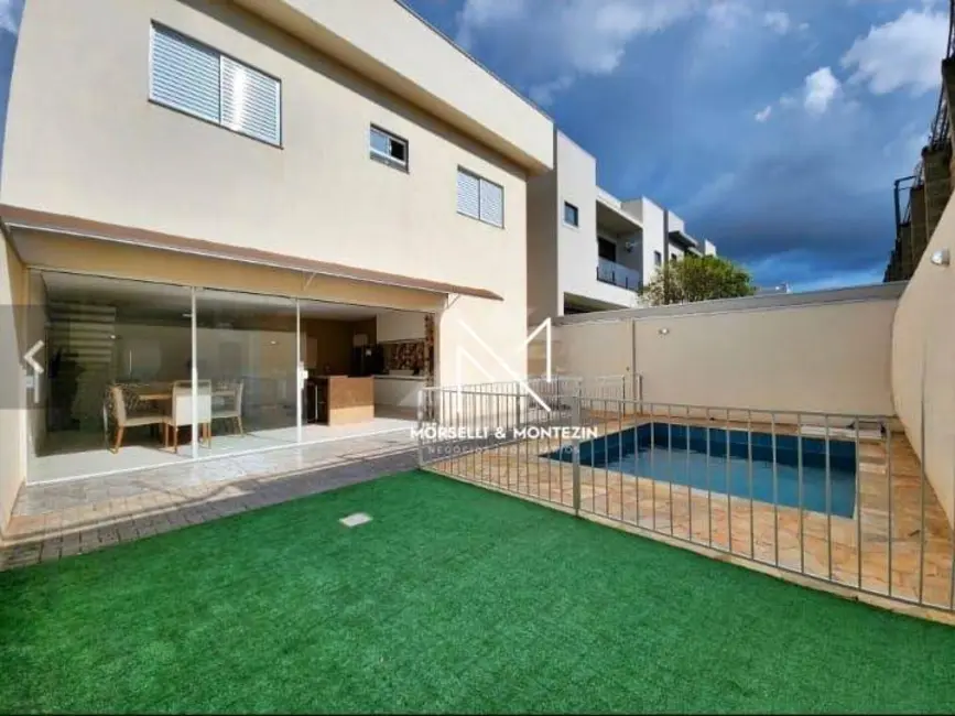 Foto 2 de Sobrado com 3 quartos à venda, 250m2 em Ideal, Londrina - PR