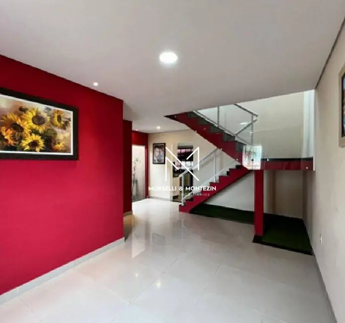 Foto 8 de Sobrado com 4 quartos à venda, 250m2 em Jardim Tókio, Londrina - PR