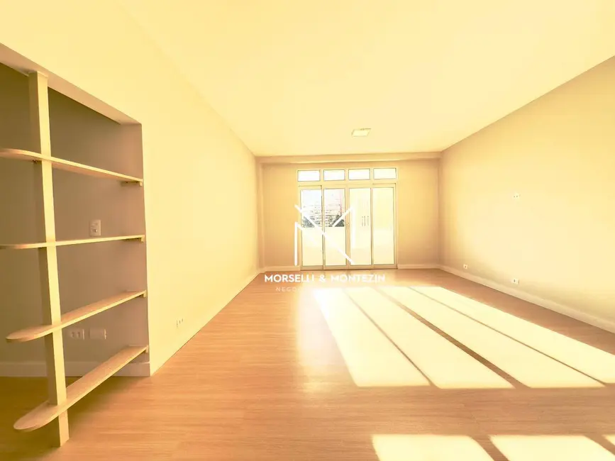 Foto 3 de Apartamento com 3 quartos à venda, 177m2 em Centro, Londrina - PR