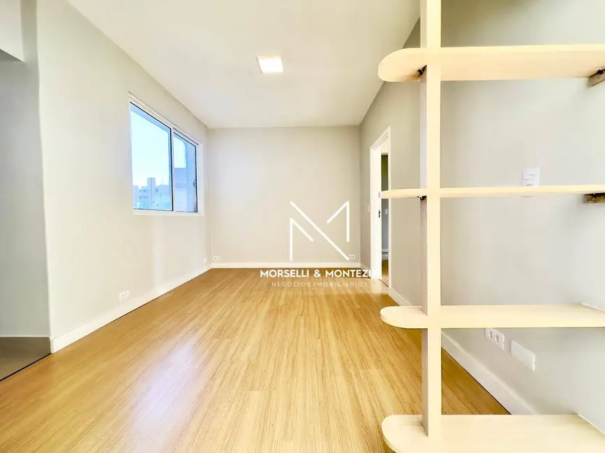 Foto 2 de Apartamento com 3 quartos à venda, 177m2 em Centro, Londrina - PR