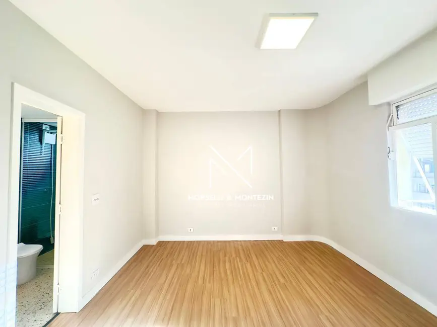 Foto 9 de Apartamento com 3 quartos à venda, 212m2 em Centro, Londrina - PR