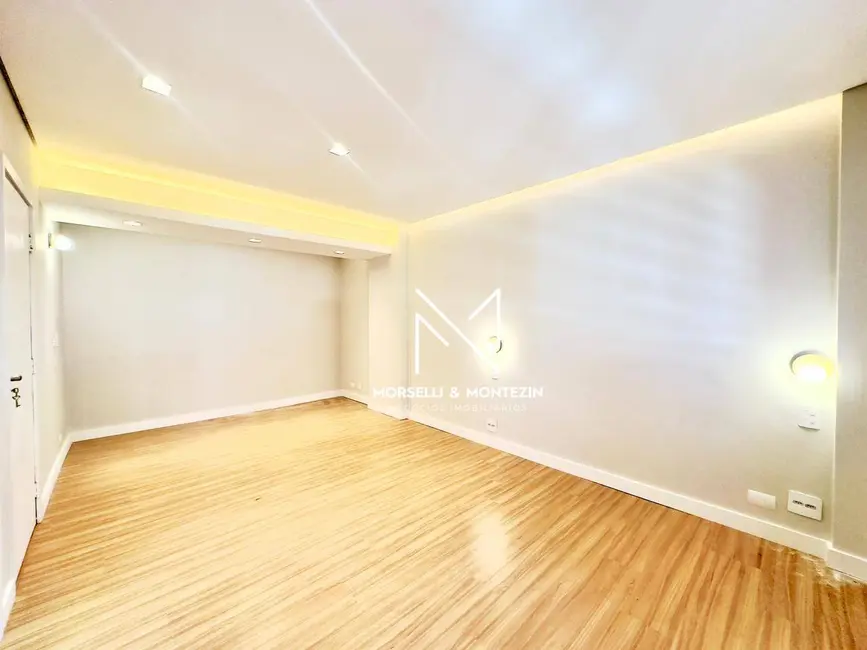 Foto 5 de Apartamento com 3 quartos à venda, 212m2 em Centro, Londrina - PR