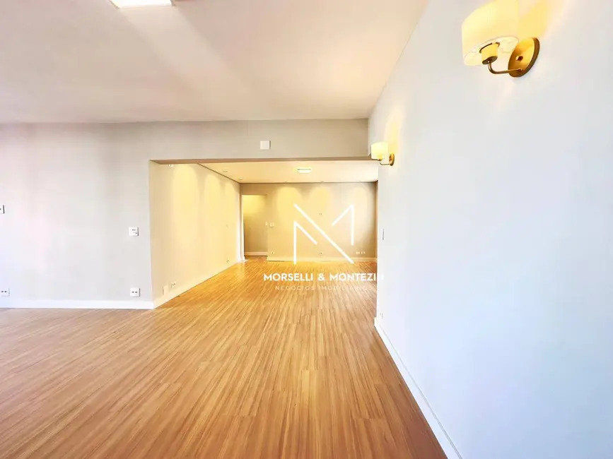 Foto 6 de Apartamento com 3 quartos à venda, 212m2 em Centro, Londrina - PR