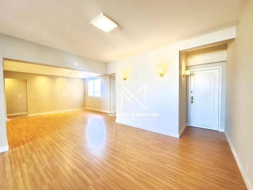 Foto 3 de Apartamento com 3 quartos à venda, 212m2 em Centro, Londrina - PR