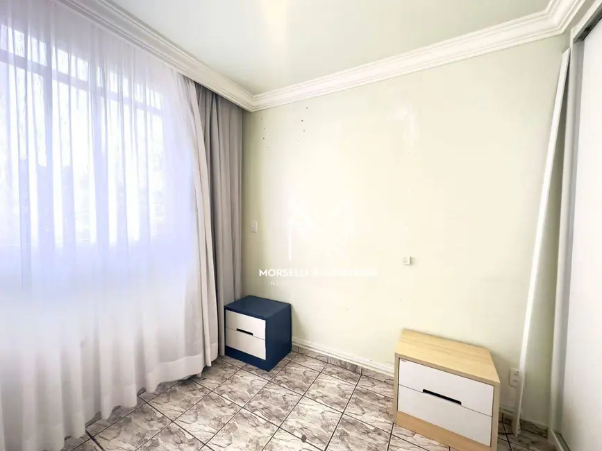 Foto 9 de Apartamento com 3 quartos à venda, 79m2 em Parque Jamaica, Londrina - PR
