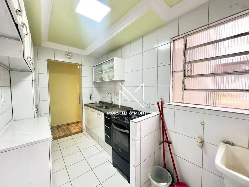 Foto 8 de Apartamento com 3 quartos à venda, 79m2 em Parque Jamaica, Londrina - PR