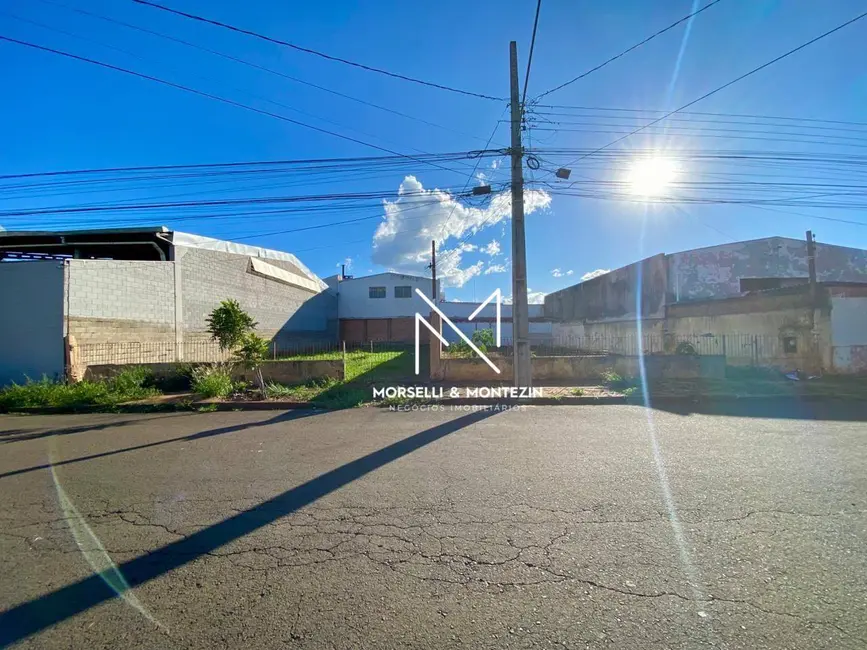 Foto 3 de Terreno / Lote à venda, 360m2 em Sabará I, Londrina - PR