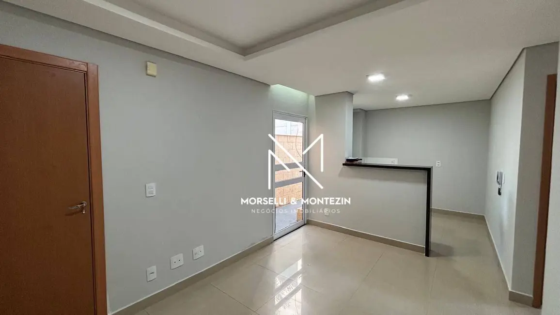 Foto 2 de Apartamento com 2 quartos à venda, 65m2 em Olímpico, Londrina - PR