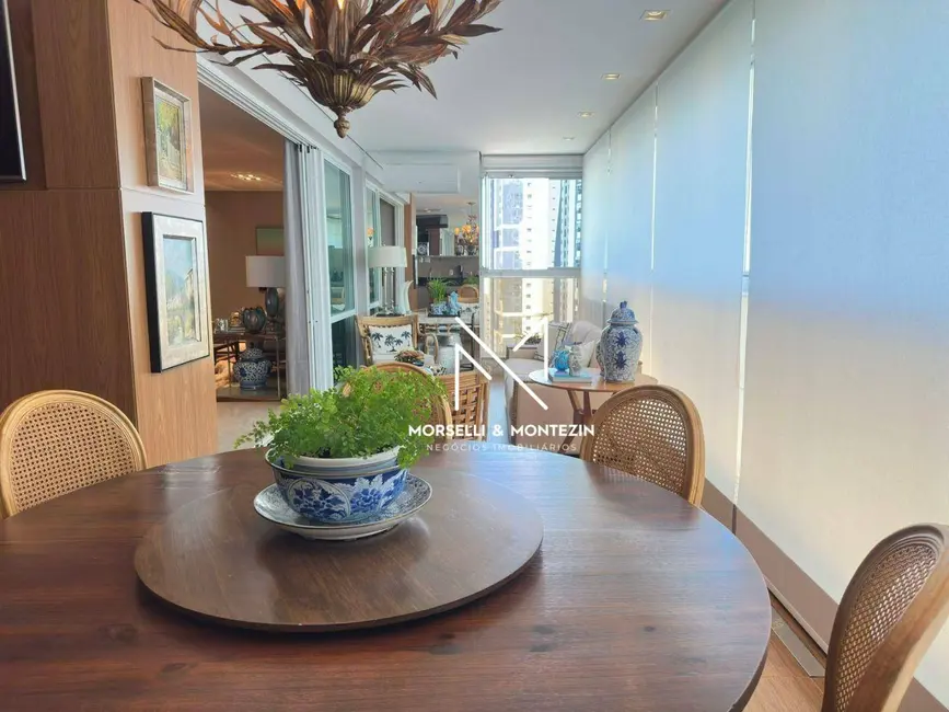 Foto 9 de Apartamento com 3 quartos à venda, 384m2 em Londrina - PR