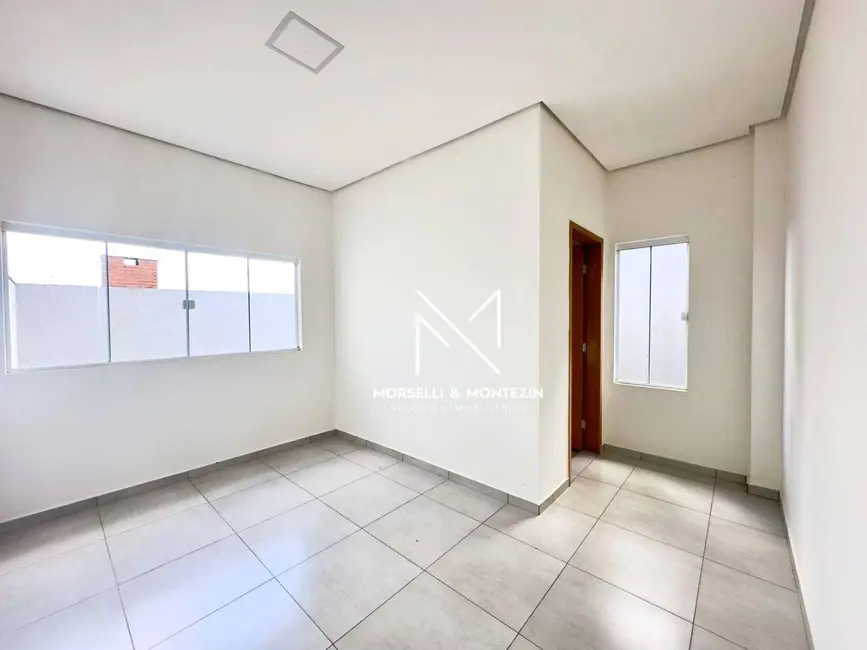 Casa com 3 quartos à venda, 202m2 em Colúmbia, Londrina - PR - imagem 6 Foto 6 de Casa com 3 quartos à venda, 202m2 em Colúmbia, Londrina - PR