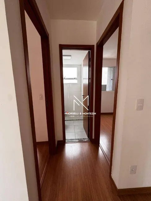 Foto 6 de Apartamento com 2 quartos à venda, 70m2 em Londrina - PR