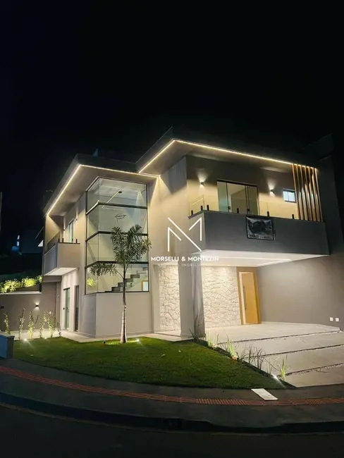 Foto 2 de Casa de Condomínio com 3 quartos à venda, 180m2 em Heimtal, Londrina - PR