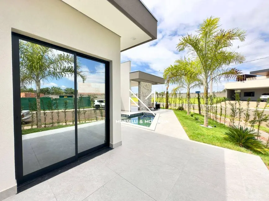 Casa de Condomínio com 3 quartos à venda, 250m2 em Vila Salomé, Cambe - PR - imagem 3 Foto 3 de Casa de Condomínio com 3 quartos à venda, 250m2 em Vila Salomé, Cambe - PR