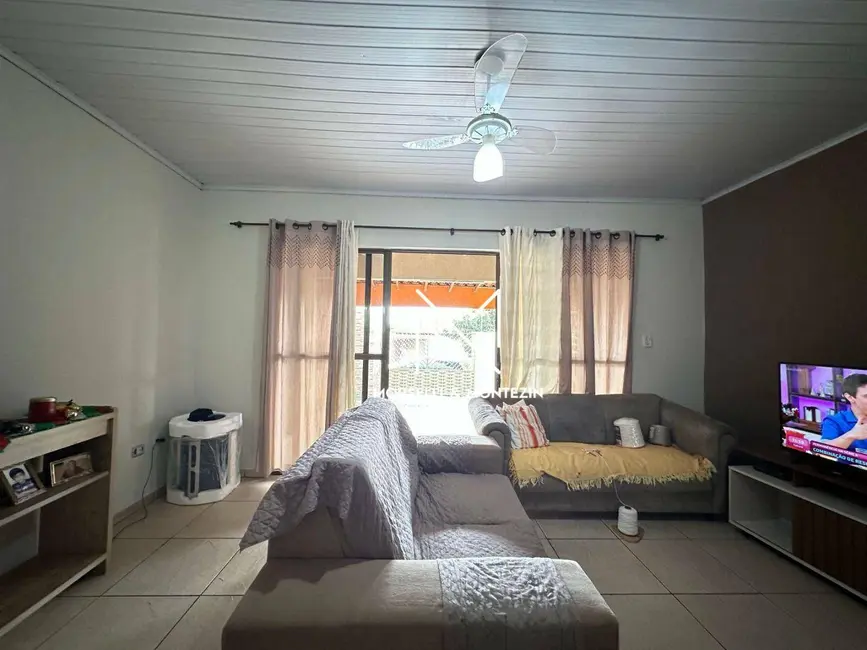 Foto 3 de Casa com 2 quartos à venda, 180m2 em Jardim Imagawa, Londrina - PR
