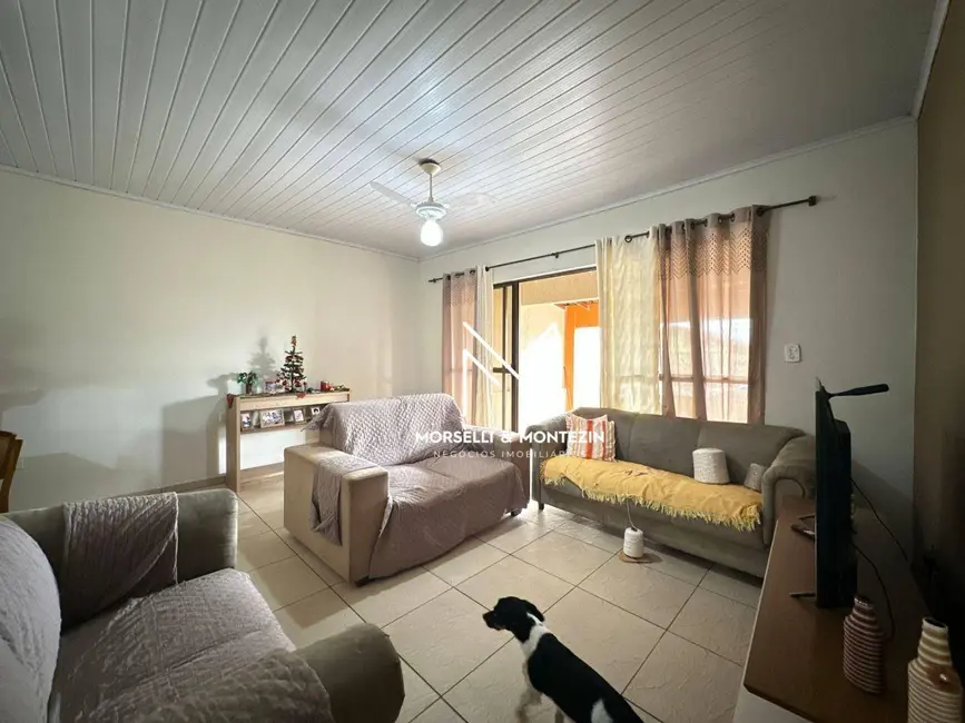 Foto 9 de Casa com 2 quartos à venda, 180m2 em Jardim Imagawa, Londrina - PR