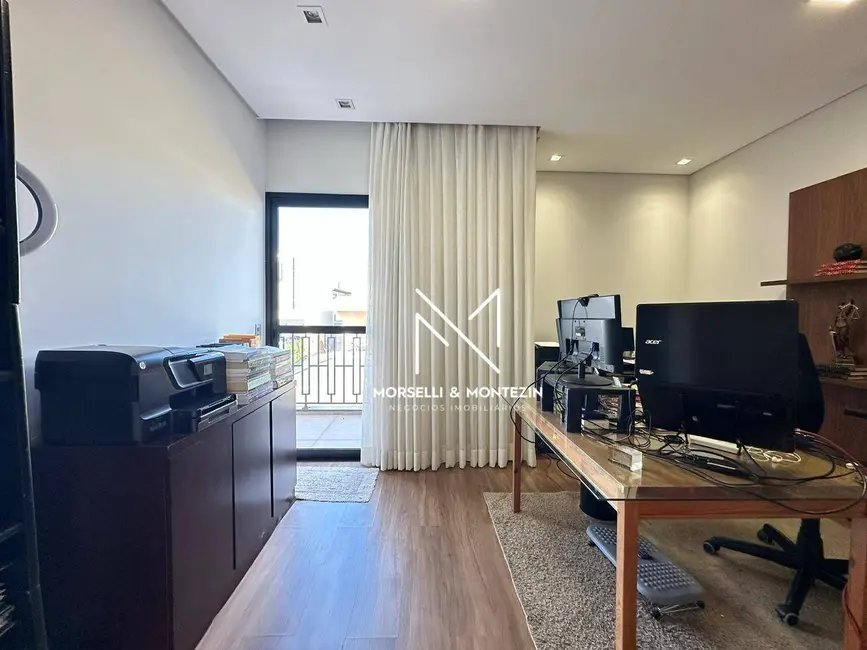 Foto 9 de Casa de Condomínio com 5 quartos à venda e para alugar, 265m2 em Conjunto Habitacional Alexandre Urbanas, Londrina - PR