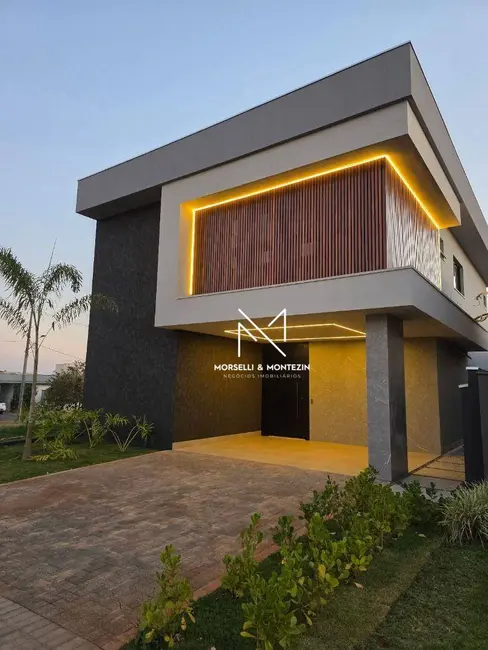 Foto 1 de Casa de Condomínio com 4 quartos à venda, 250m2 em Jardim da Luz, Londrina - PR