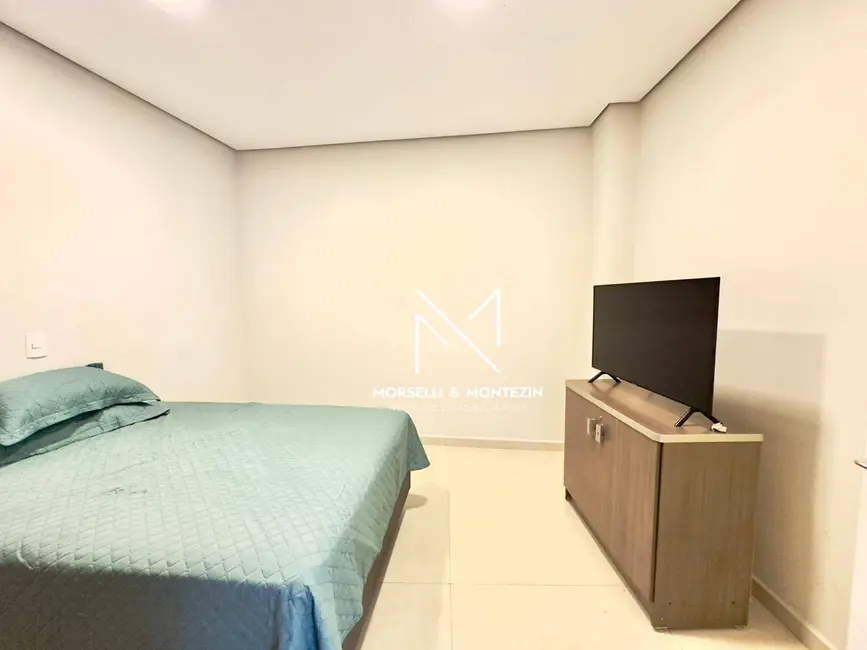 Foto 5 de Sobrado com 6 quartos à venda, 700m2 em Esperança, Londrina - PR