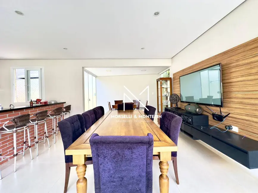 Foto 9 de Sobrado com 6 quartos à venda, 700m2 em Esperança, Londrina - PR