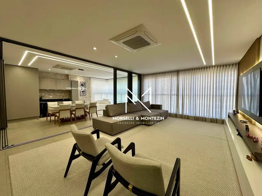 Apartamento com 3 quartos à venda, 285m2 em Londrina - PR - imagem 4 Foto 4 de Apartamento com 3 quartos à venda, 285m2 em Londrina - PR