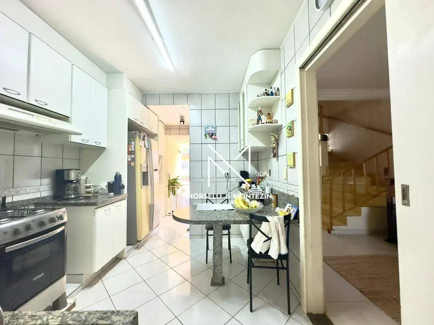 Foto 4 de Casa de Condomínio com 3 quartos à venda, 192m2 em Parque Jamaica, Londrina - PR