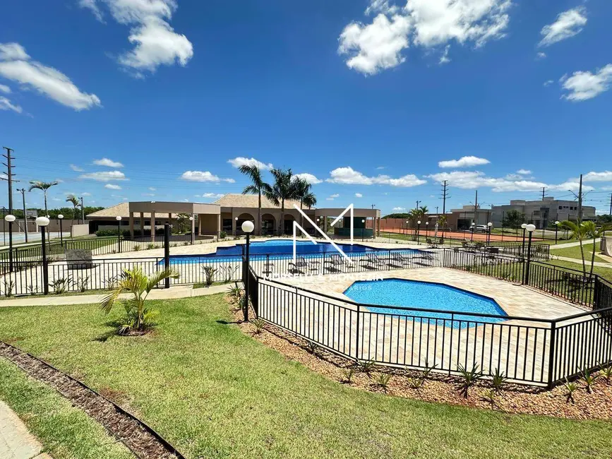 Terreno / Lote à venda, 250m2 em Marumbi, Londrina - PR - imagem 4 Foto 4 de Terreno / Lote à venda, 250m2 em Marumbi, Londrina - PR