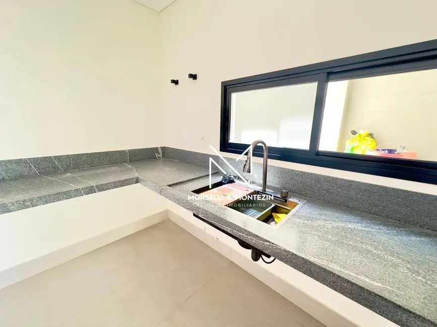 Foto 9 de Casa de Condomínio com 4 quartos à venda, 250m2 em Lindóia, Londrina - PR