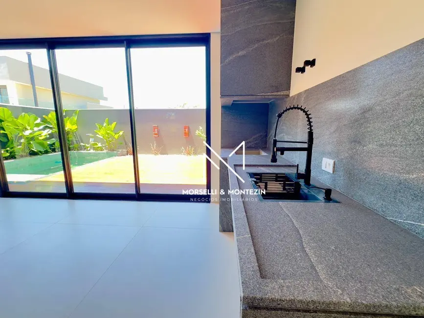 Foto 7 de Casa de Condomínio com 4 quartos à venda, 250m2 em Lindóia, Londrina - PR