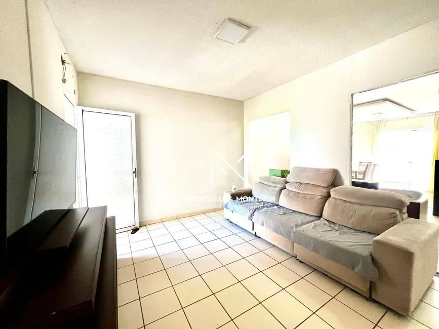 Foto 8 de Casa de Condomínio com 2 quartos à venda, 100m2 em Heimtal, Londrina - PR