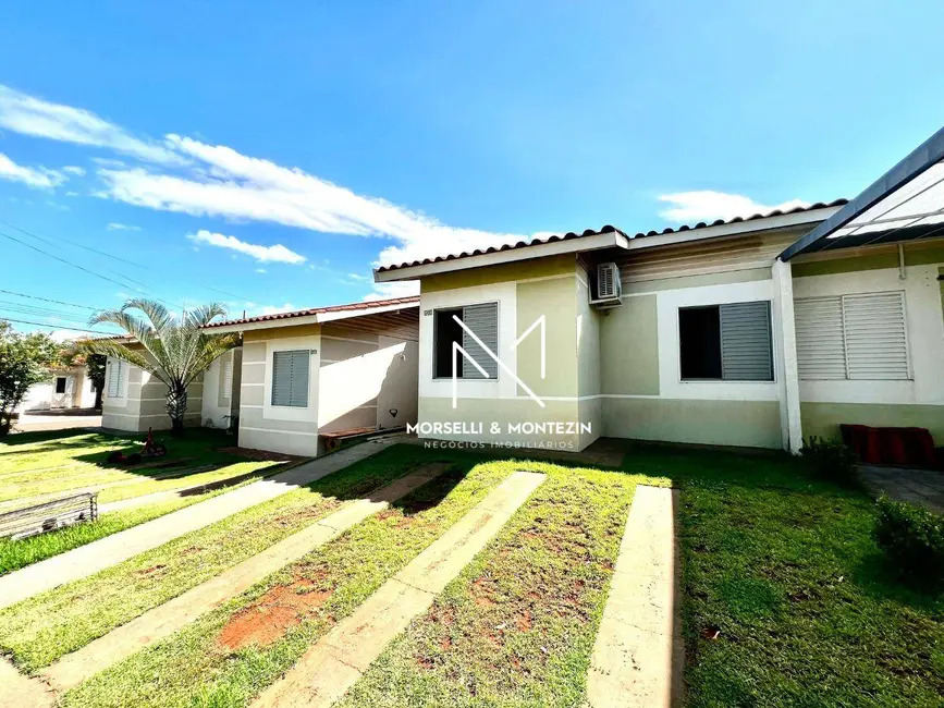 Foto 2 de Casa de Condomínio com 2 quartos à venda, 100m2 em Heimtal, Londrina - PR