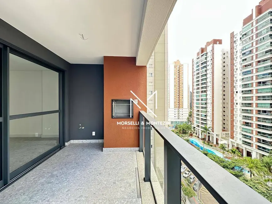 Foto 3 de Apartamento com 3 quartos à venda, 213m2 em Londrina - PR