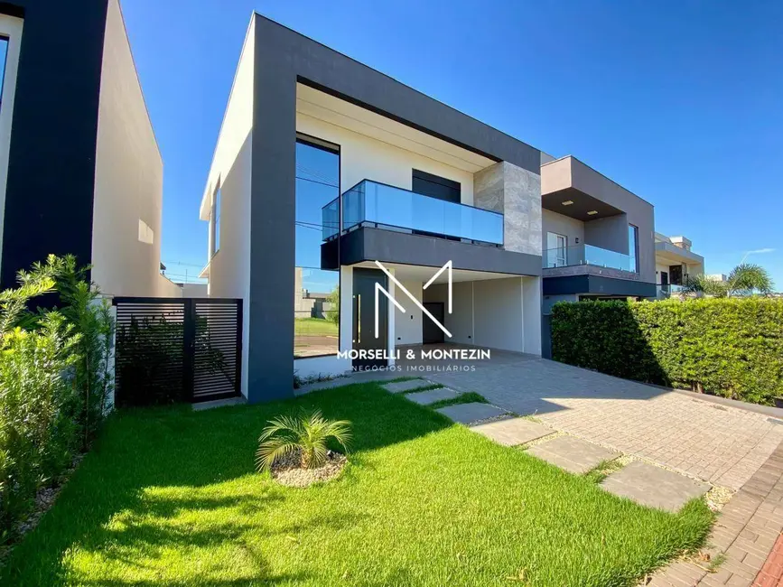 Foto 1 de Sobrado com 3 quartos à venda, 260m2 em Conjunto Habitacional Alexandre Urbanas, Londrina - PR