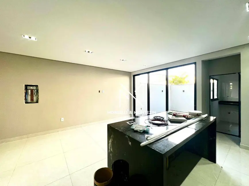 Foto 6 de Sobrado com 3 quartos à venda, 126m2 em Jardim Ecoville I, Cambe - PR