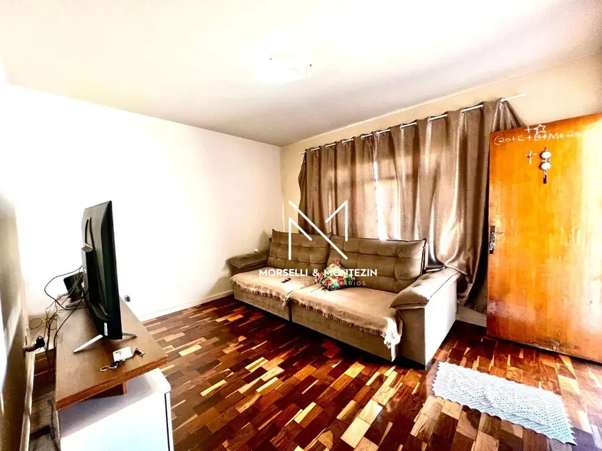 Foto 5 de Casa com 3 quartos à venda, 307m2 em Aragarça, Londrina - PR