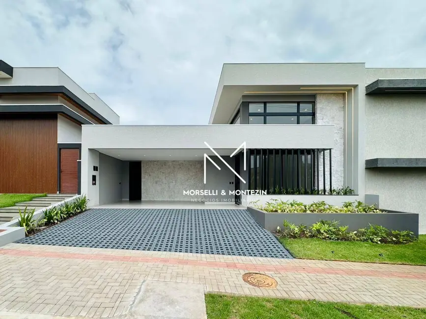 Foto 3 de Casa de Condomínio com 3 quartos à venda, 300m2 em Cambe - PR