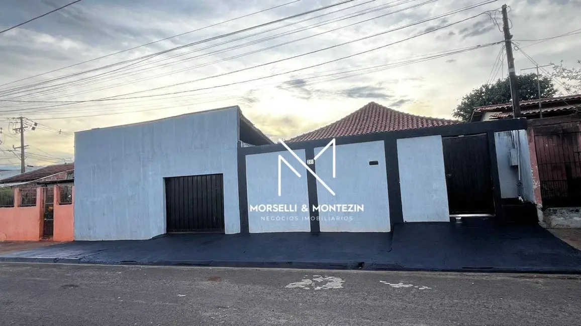 Casa com 3 quartos à venda, 300m2 em Jardim São Jorge, Londrina - PR - imagem 1 Foto 1 de Casa com 3 quartos à venda, 300m2 em Jardim São Jorge, Londrina - PR