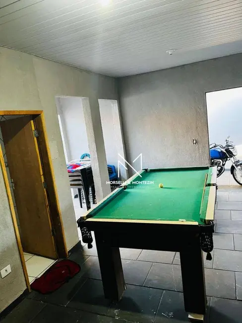 Casa com 3 quartos à venda, 300m2 em Jardim São Jorge, Londrina - PR - imagem 4 Foto 4 de Casa com 3 quartos à venda, 300m2 em Jardim São Jorge, Londrina - PR