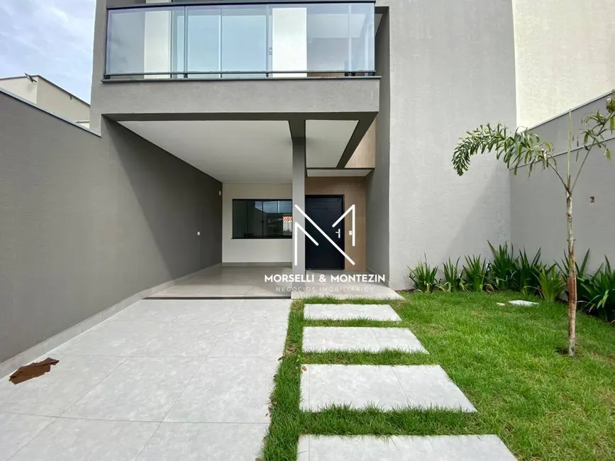 Foto 2 de Sobrado com 3 quartos à venda, 150m2 em Sabará I, Londrina - PR