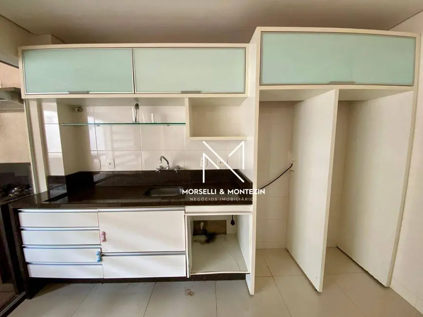 Foto 5 de Sobrado com 3 quartos à venda, 333m2 em Tucano, Londrina - PR