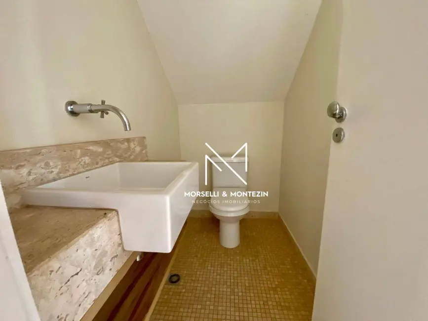 Foto 8 de Sobrado com 3 quartos à venda, 333m2 em Tucano, Londrina - PR