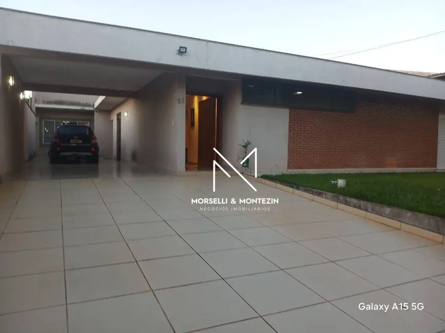 Foto 1 de Casa com 4 quartos à venda, 435m2 em Caravelle, Londrina - PR