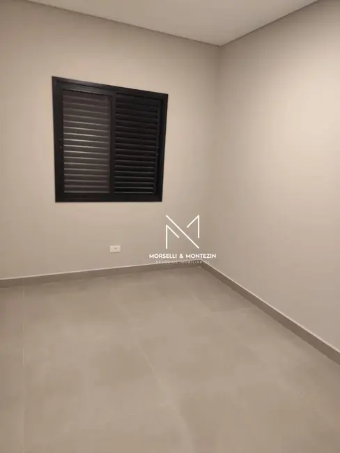 Foto 5 de Casa com 3 quartos à venda, 250m2 em Loteamento Chamonix, Londrina - PR