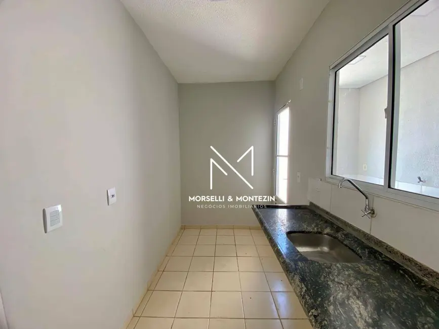 Casa de Condomínio com 3 quartos à venda, 143m2 em Heimtal, Londrina - PR - imagem 3 Foto 3 de Casa de Condomínio com 3 quartos à venda, 143m2 em Heimtal, Londrina - PR