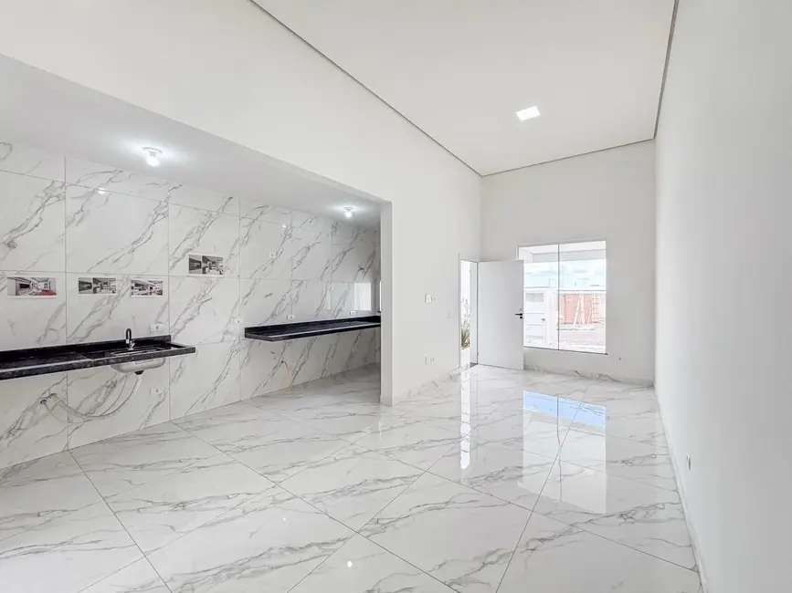 Foto 9 de Casa com 3 quartos à venda, 150m2 em Colúmbia, Londrina - PR