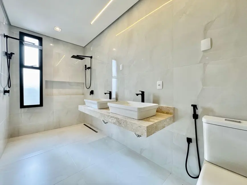 Foto 4 de Casa de Condomínio com 3 quartos à venda, 263m2 em Londrina - PR