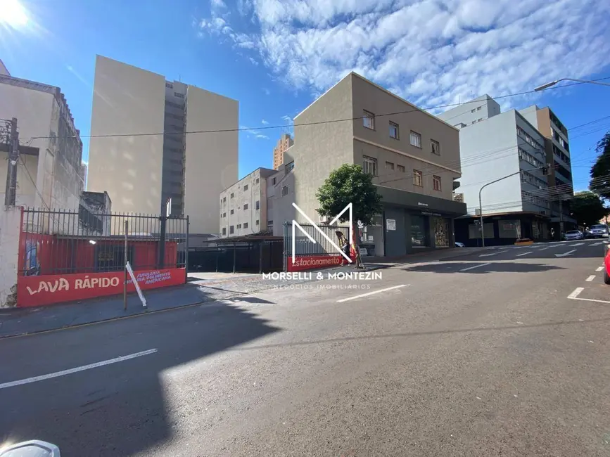 Foto 5 de Terreno / Lote à venda, 581m2 em Centro, Londrina - PR