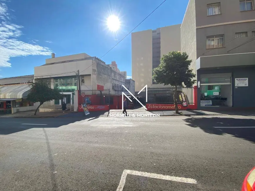 Foto 4 de Terreno / Lote à venda, 581m2 em Centro, Londrina - PR