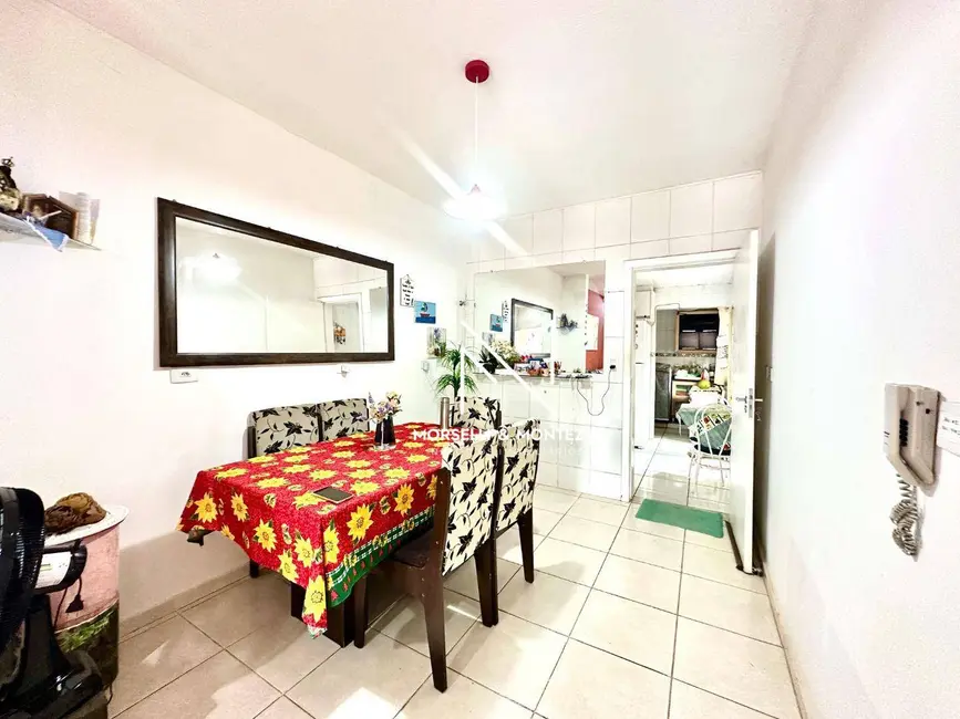 Foto 3 de Casa de Condomínio com 3 quartos à venda, 175m2 em Sabará III, Londrina - PR