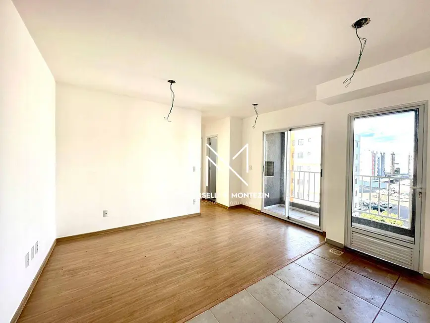 Foto 3 de Apartamento com 2 quartos à venda, 46m2 em Perobinha, Londrina - PR